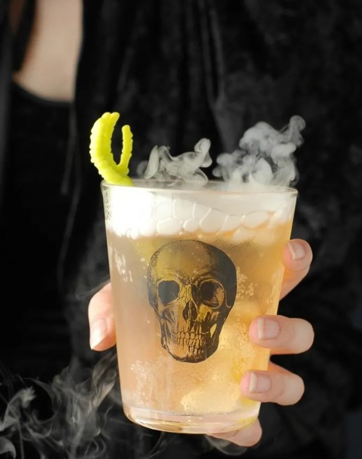 halloween cocktails