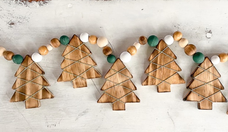  Wood Burned Garland