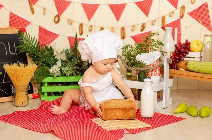 Baby-Friendly Food Stations