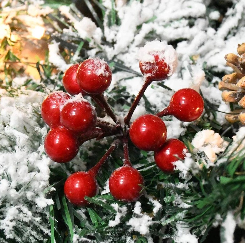 Snow Frosted Christmas Garland