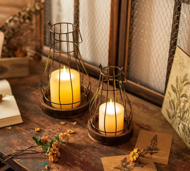 Rustic Candle Holder Lantern 