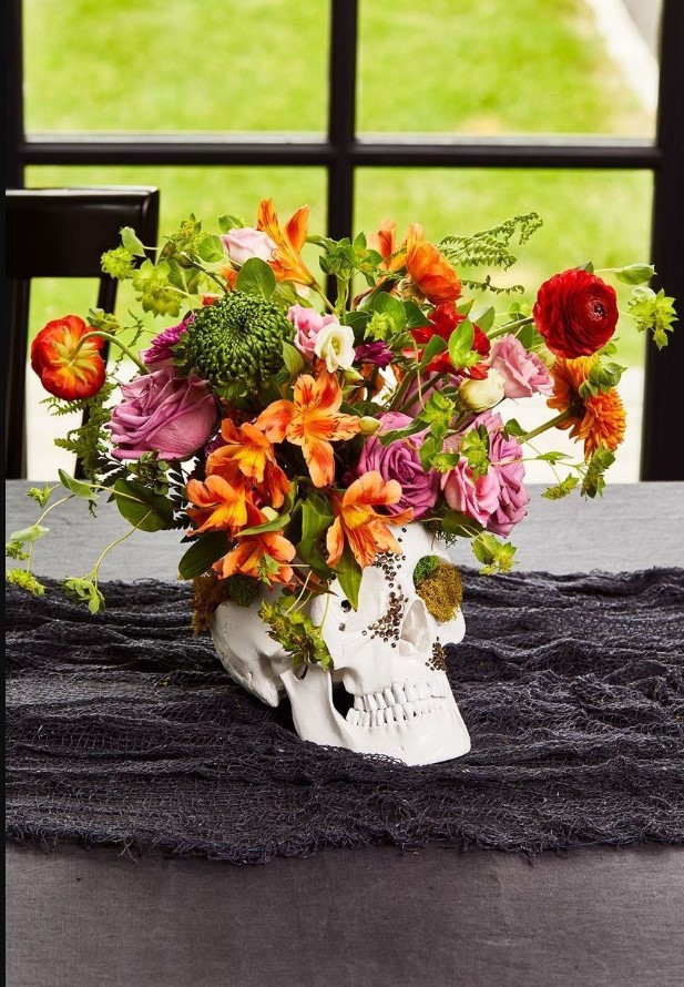 Skull Centerpiece