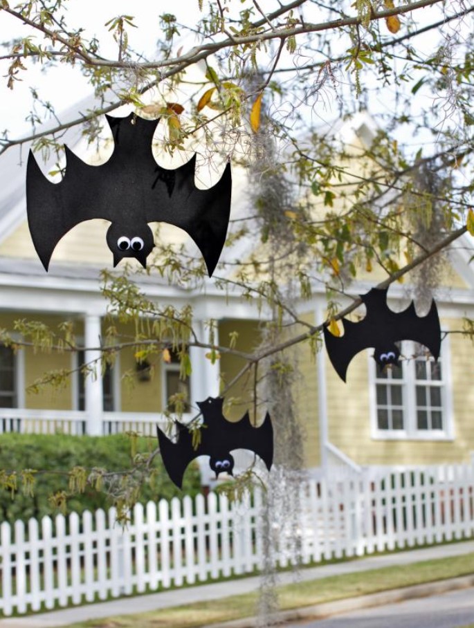 Hanging Foam Bats