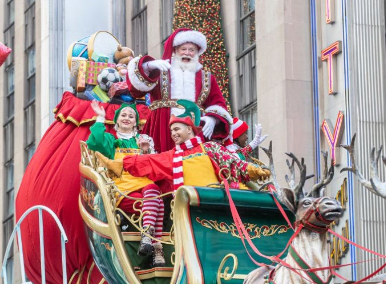 Attend a Christmas Parade