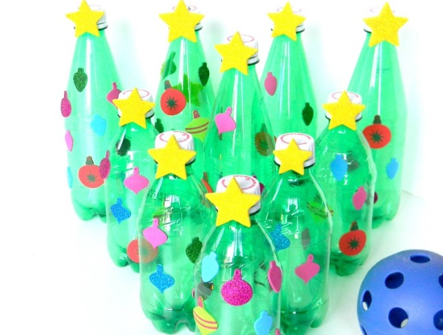 Christmas Tree Bowling Game