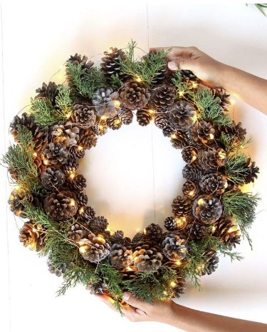 Pinecone Wreath