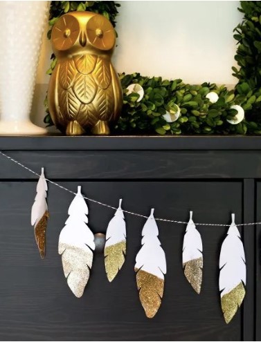 Glitter Feather Christmas Garland