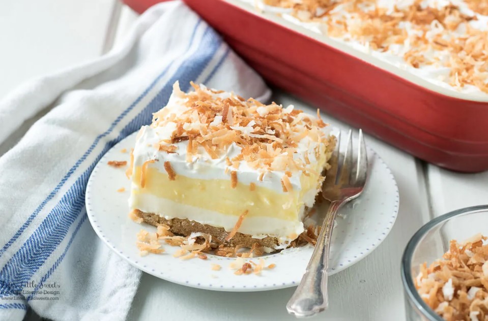 Coconut Cream Pie Lasagna