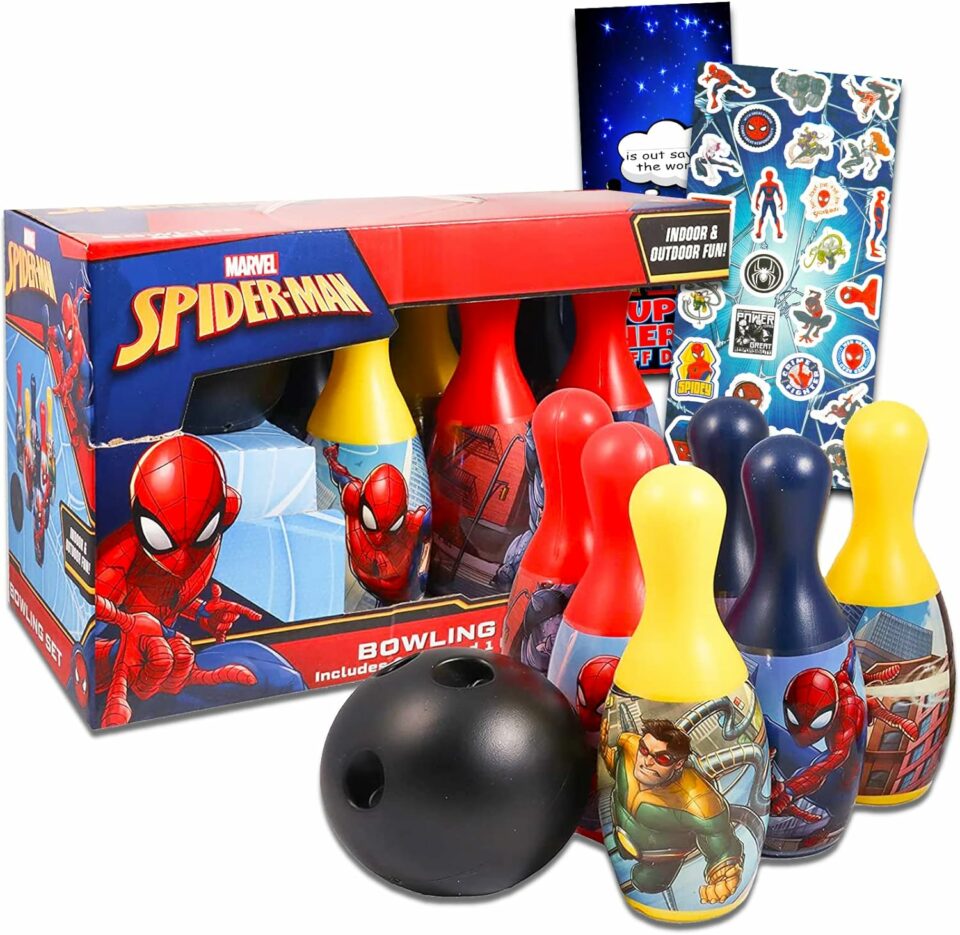 Spiderman bowling
