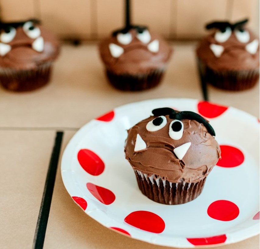 Goomba cupcakes
