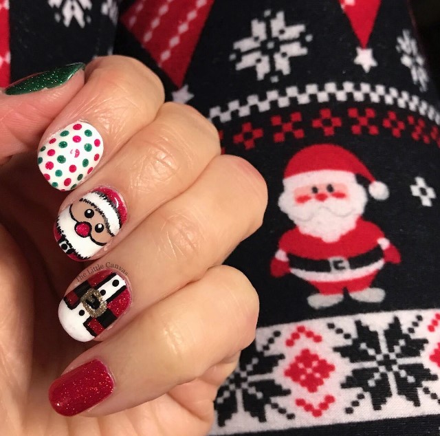 Santa Claus Nail Art