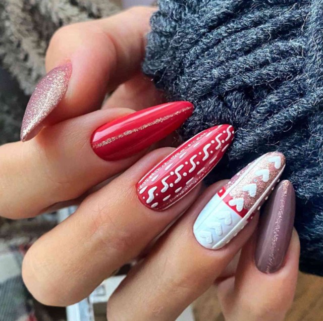 Sweater Weather Knit Nails