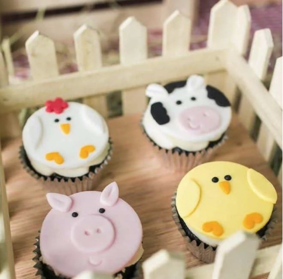 Animal Cupcake Theme