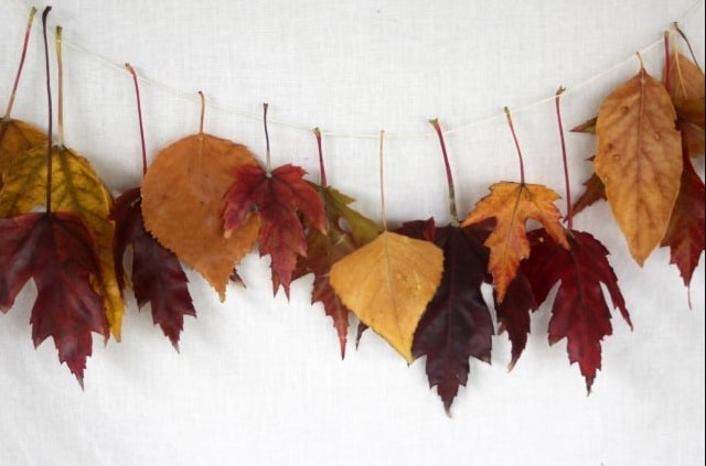 Rustic Fall Leaf Garland