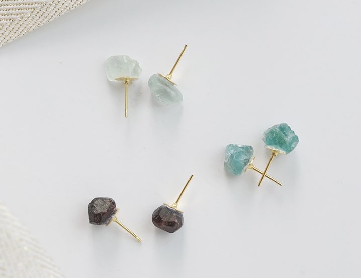 DIY Raw Stone Earring