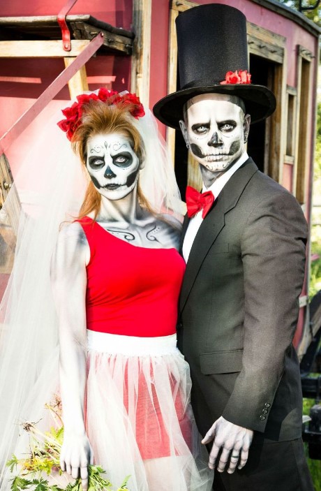  Skeleton Bride and Groom costumes