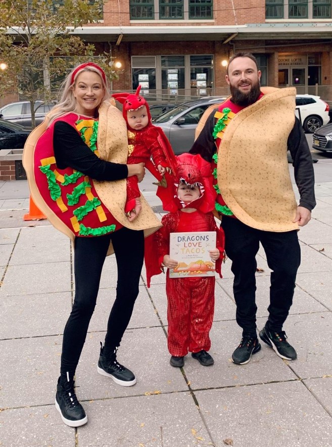 Taco Belle costumes