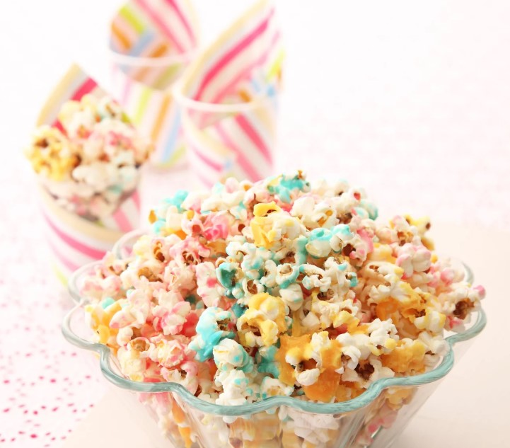 Rainbow Popcorn