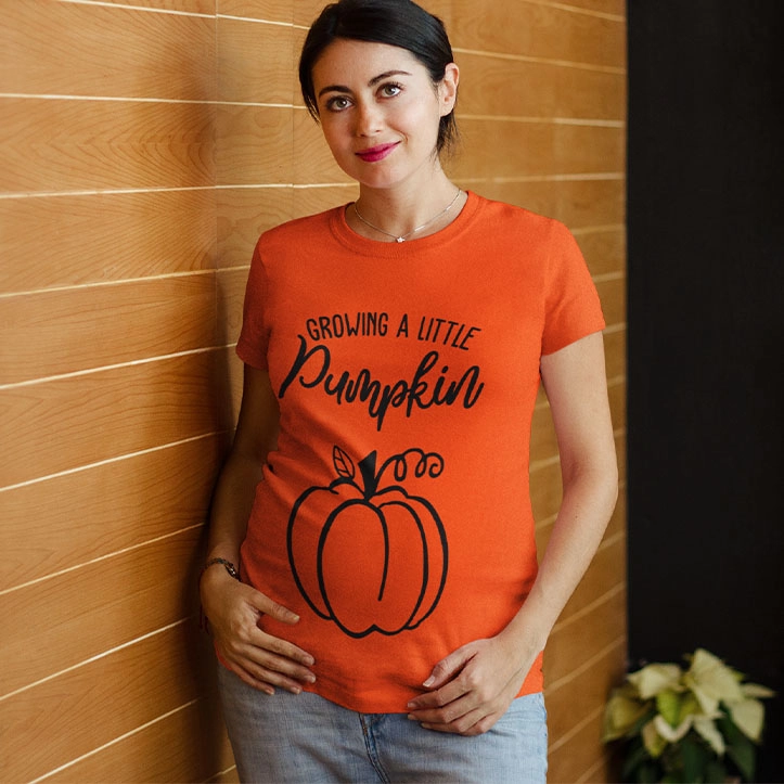 Maternity Design t-shirt "Loved Wife Growing New Life"