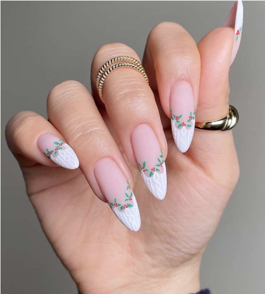 White French tip nails with mistletoe