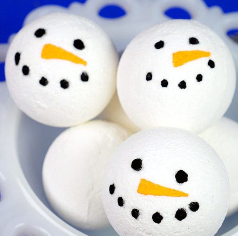 Snowman Bath Bombs