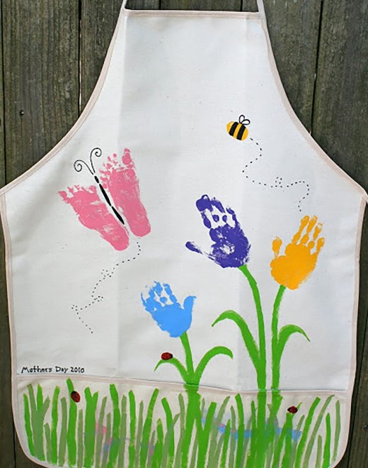 Handprint Garden Apron