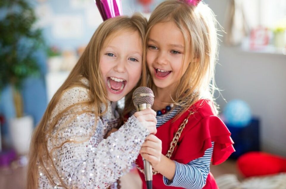 8 year old birthday party ideas - karaoke