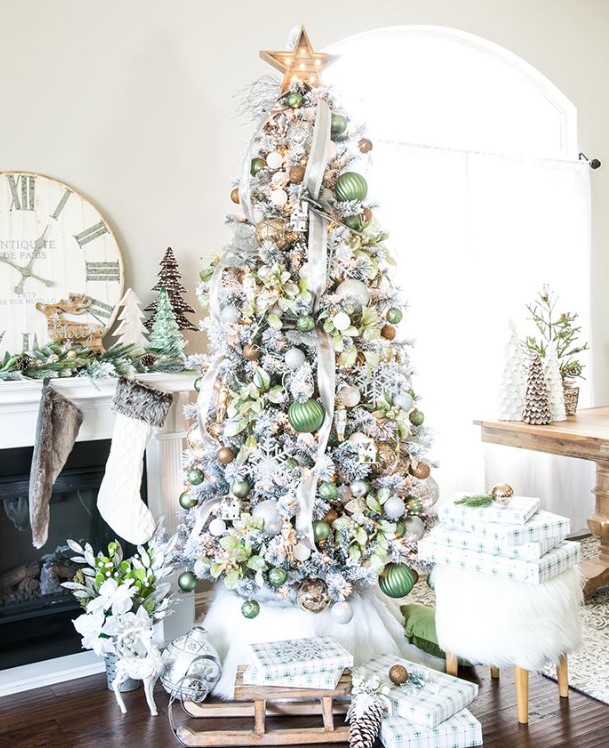 40+ Christmas Tree Ribbon Ideas That Truly Impress Everyone – Loveable