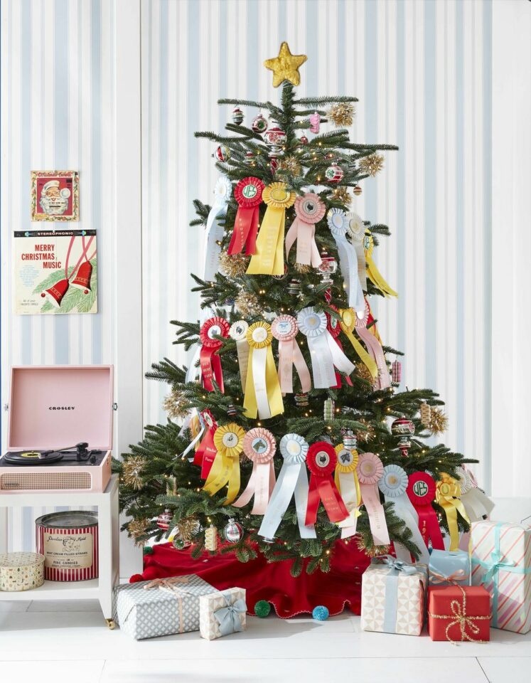 Prize Ribbon Garland