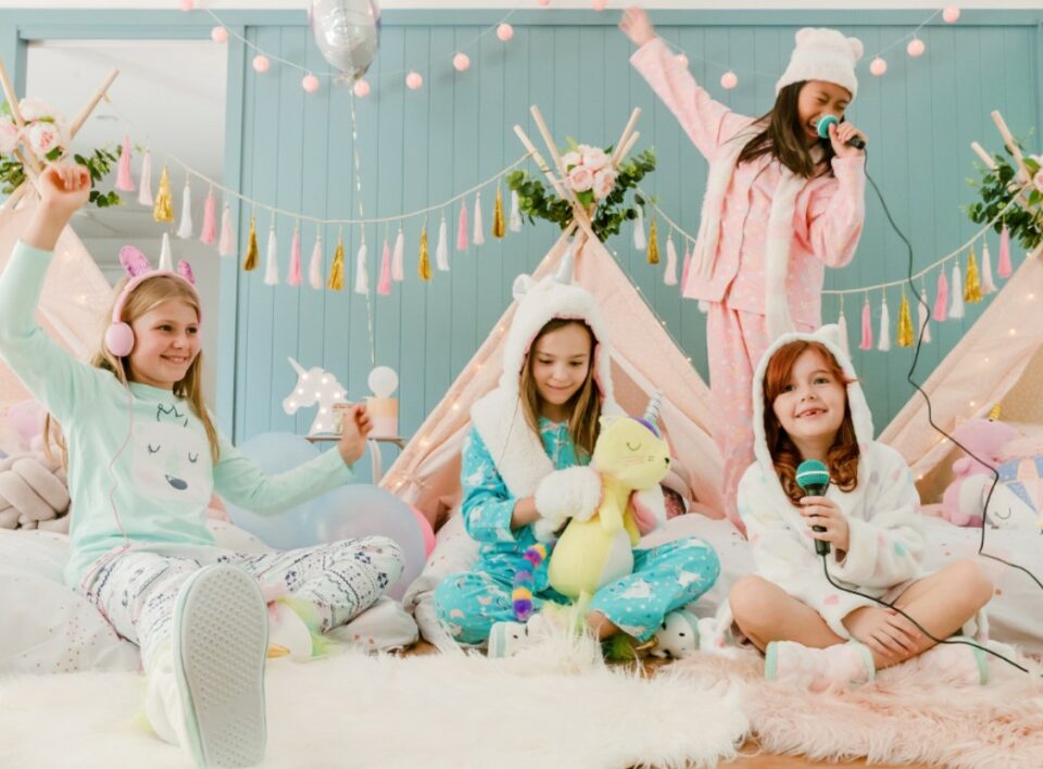 birthday party ideas for 13 year olds - slumber party
