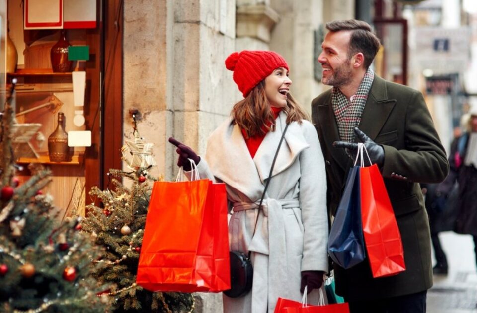christmas to do checklist - holiday shopping