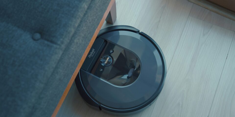 robot vacuum what to put on your christmas list  