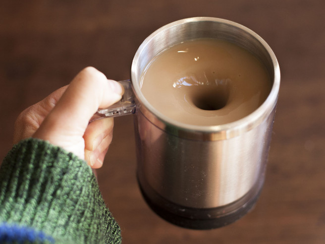 self-stirring mug