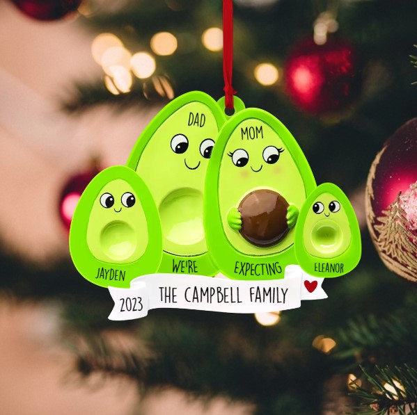 https://storage.googleapis.com/loveable.appspot.com/blog/uploads/2023/12/06134531/avocado-expecting-ornament.jpg