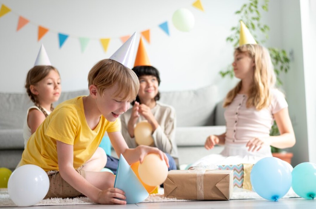 30 Best Party Games for Adults and Kids