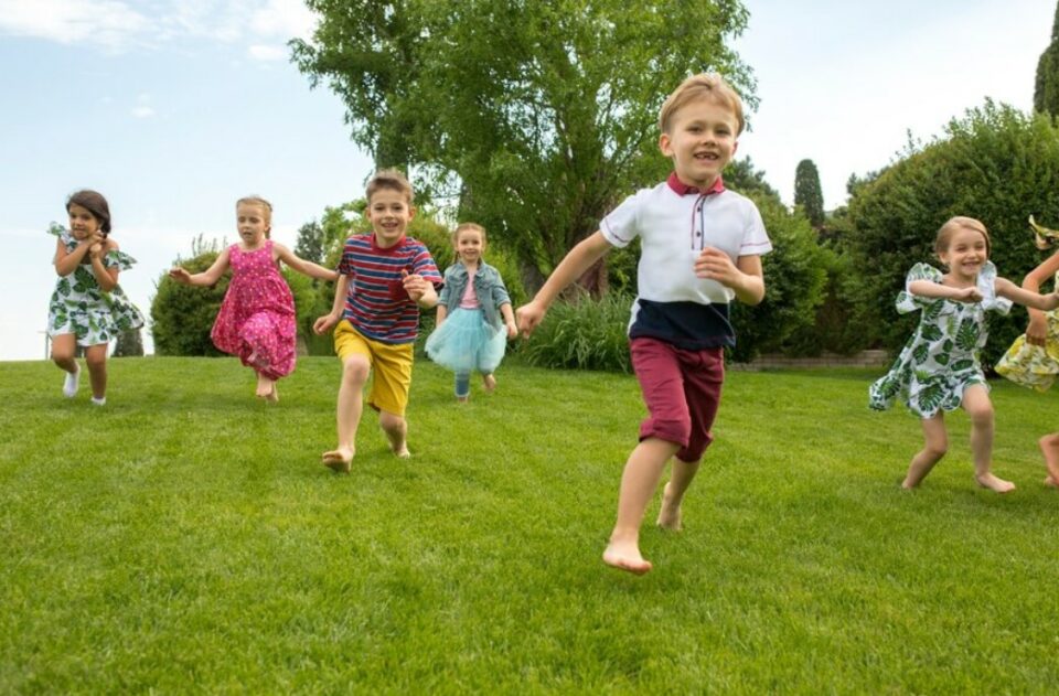 birthday party games - relay race