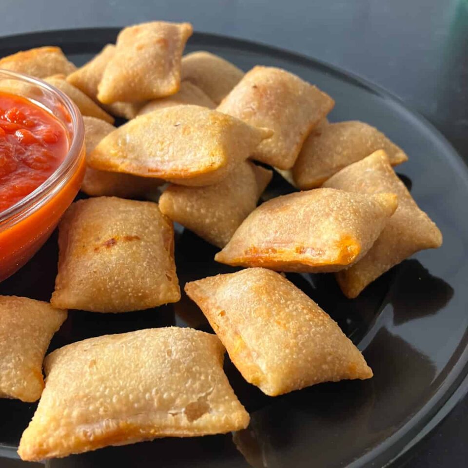 pizza rolls 90s-themed birthday party