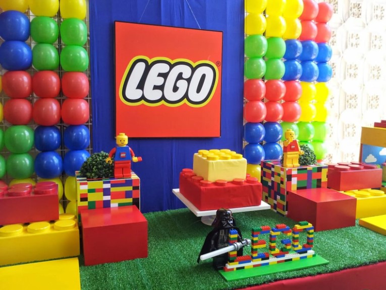 LEGO birthday party
