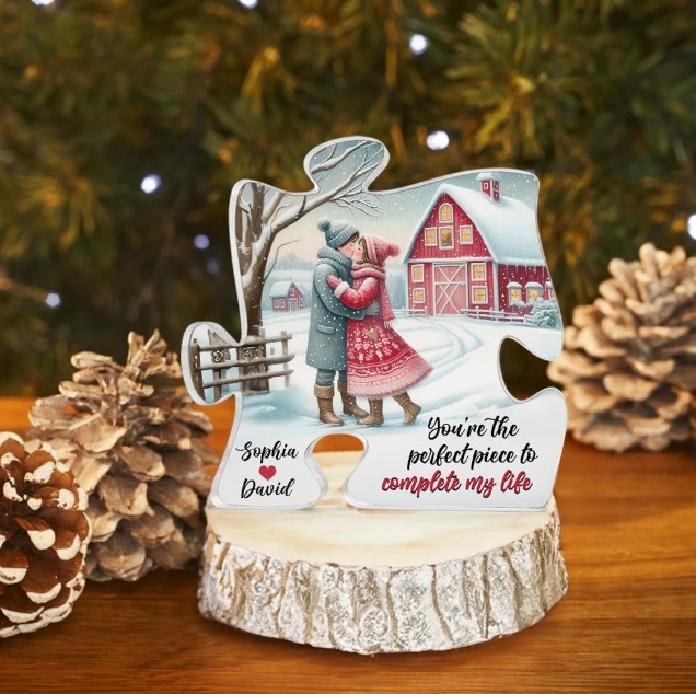 Personalized Mug - Christmas Kissing Couple - It's not what's under the  Christmas tree that matters, it's who's around it - Couple Gifts,  Valentines Gifts