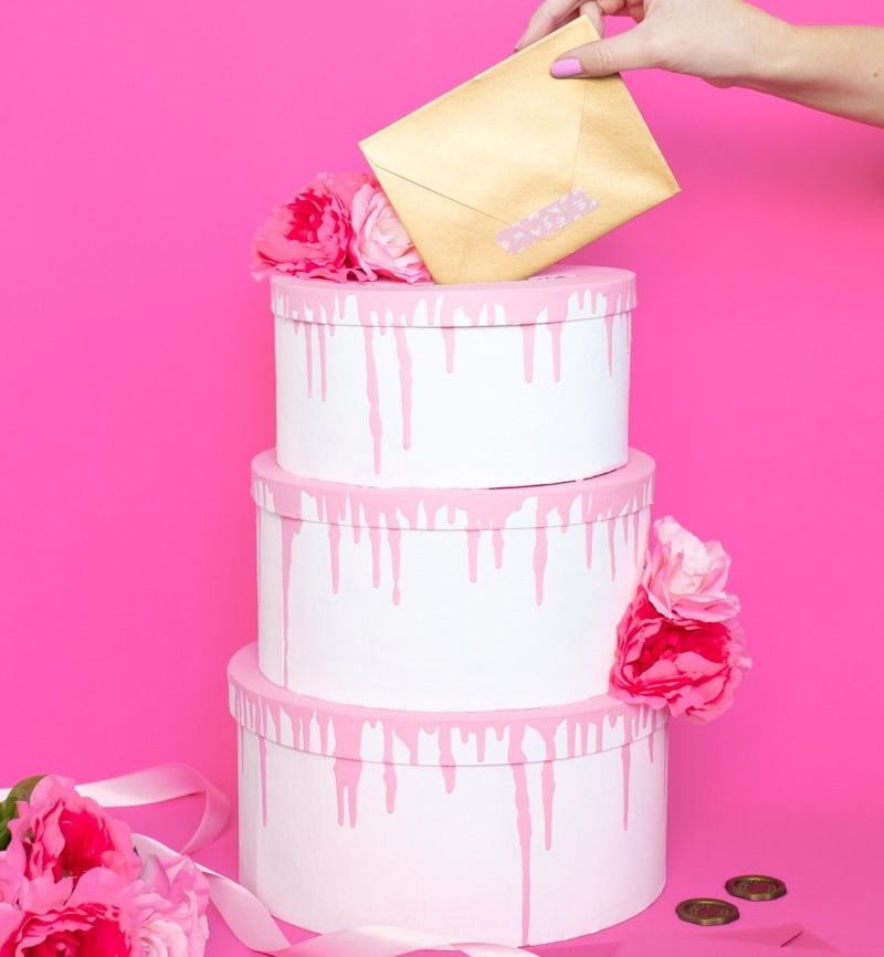 DIY Valentine's Day Box Ideas cake card