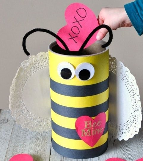 bee valentine's day box