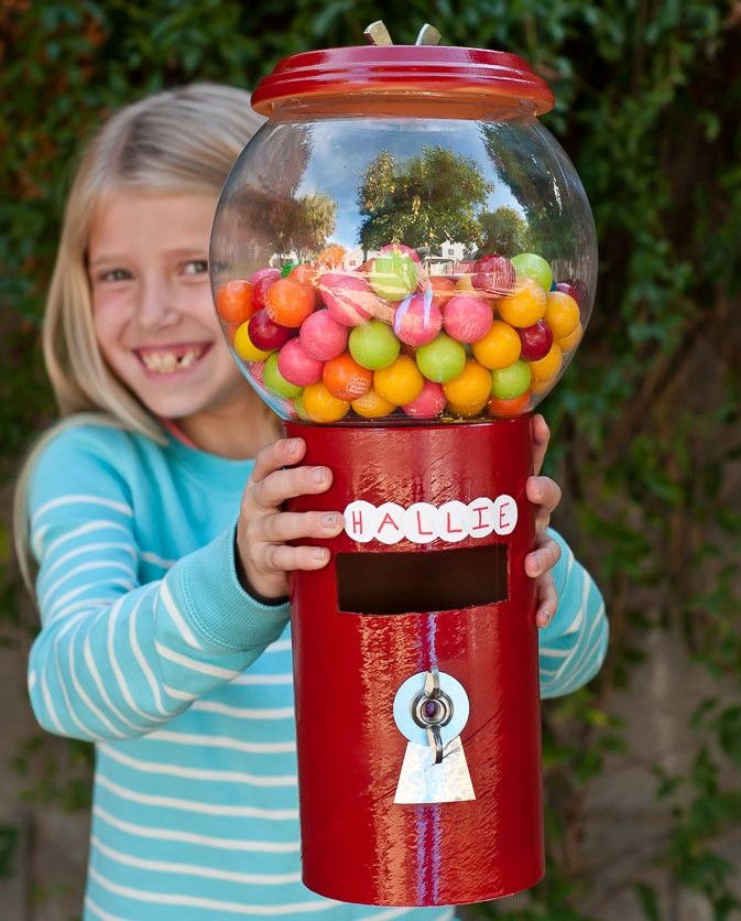 DIY Valentine's Day Box Ideas gumball machine