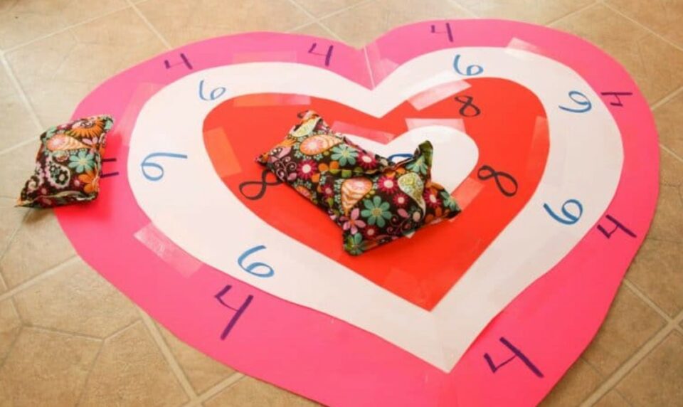 valentines day games for kids - bean bag toss