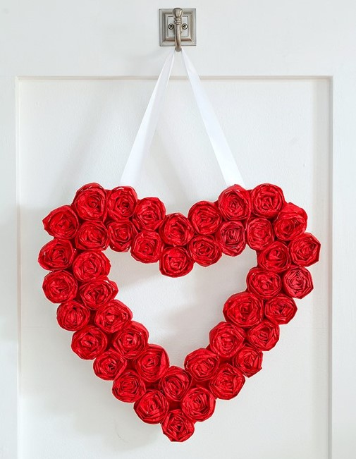Heart-shaped Paper Rosette Wreath