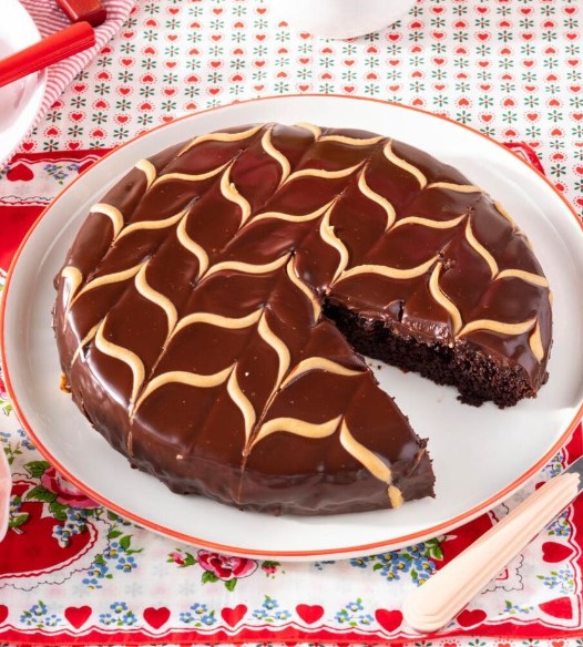 Chocolate Ganache Cake