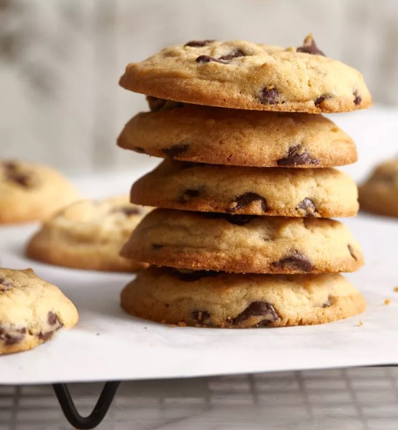 Low Carb Chocolate Chip Cookies