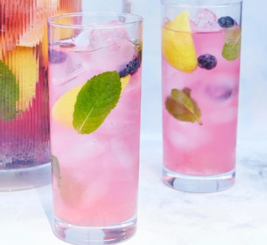 Blueberry mojito