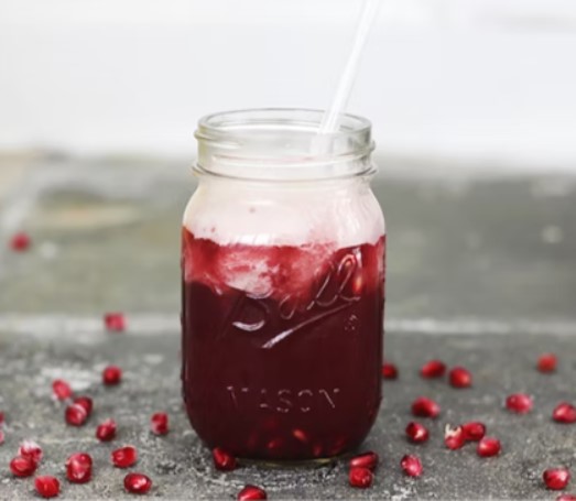 Pomegranate Raspberry Cooler