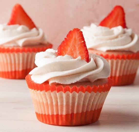 Strawberry Cupcake With Frosting