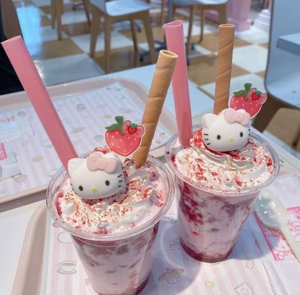 Hello Kitty Milkshakes